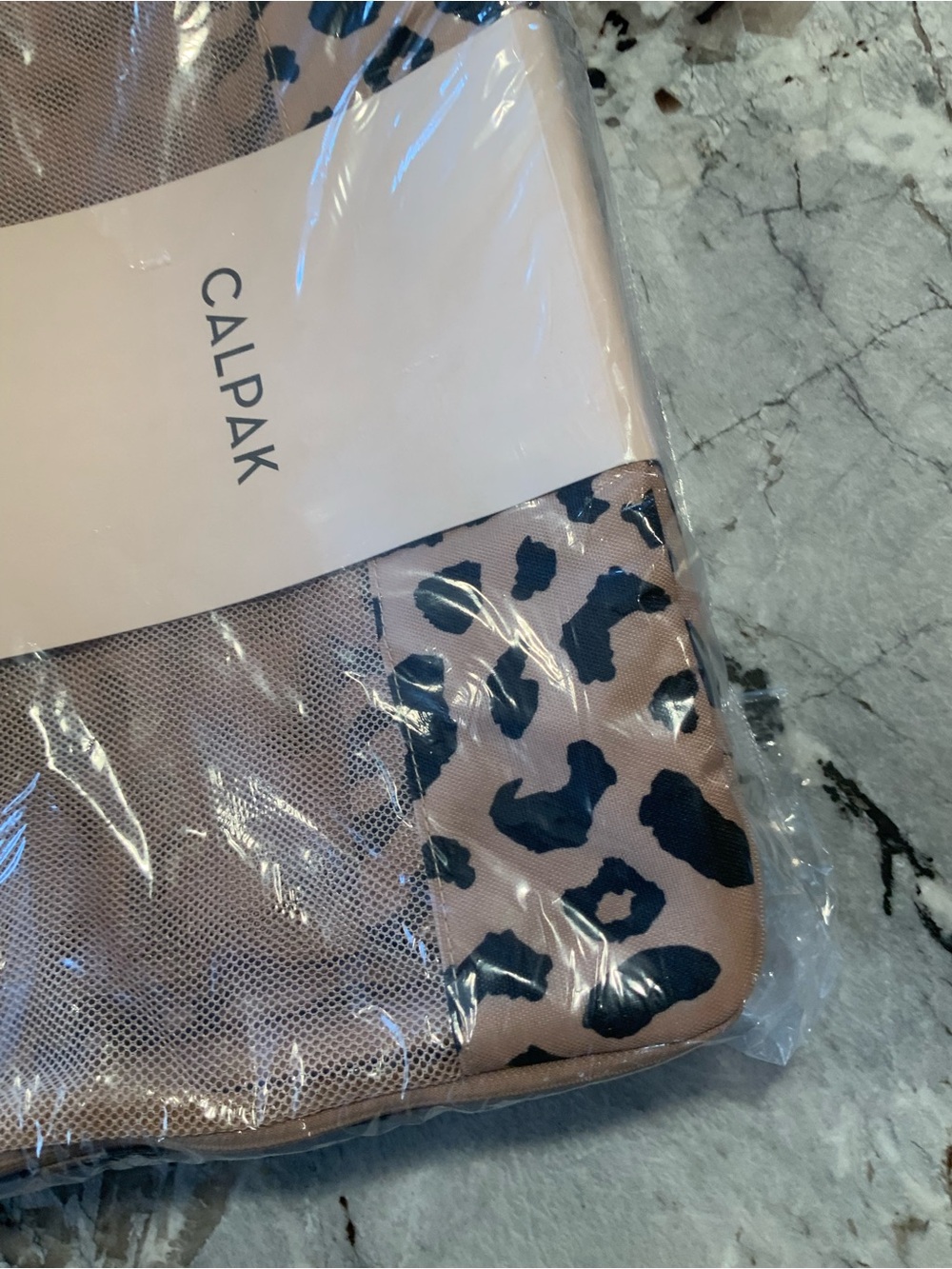 Calpak 5-piece set packing cubes cheetah - Picture 5 of 6